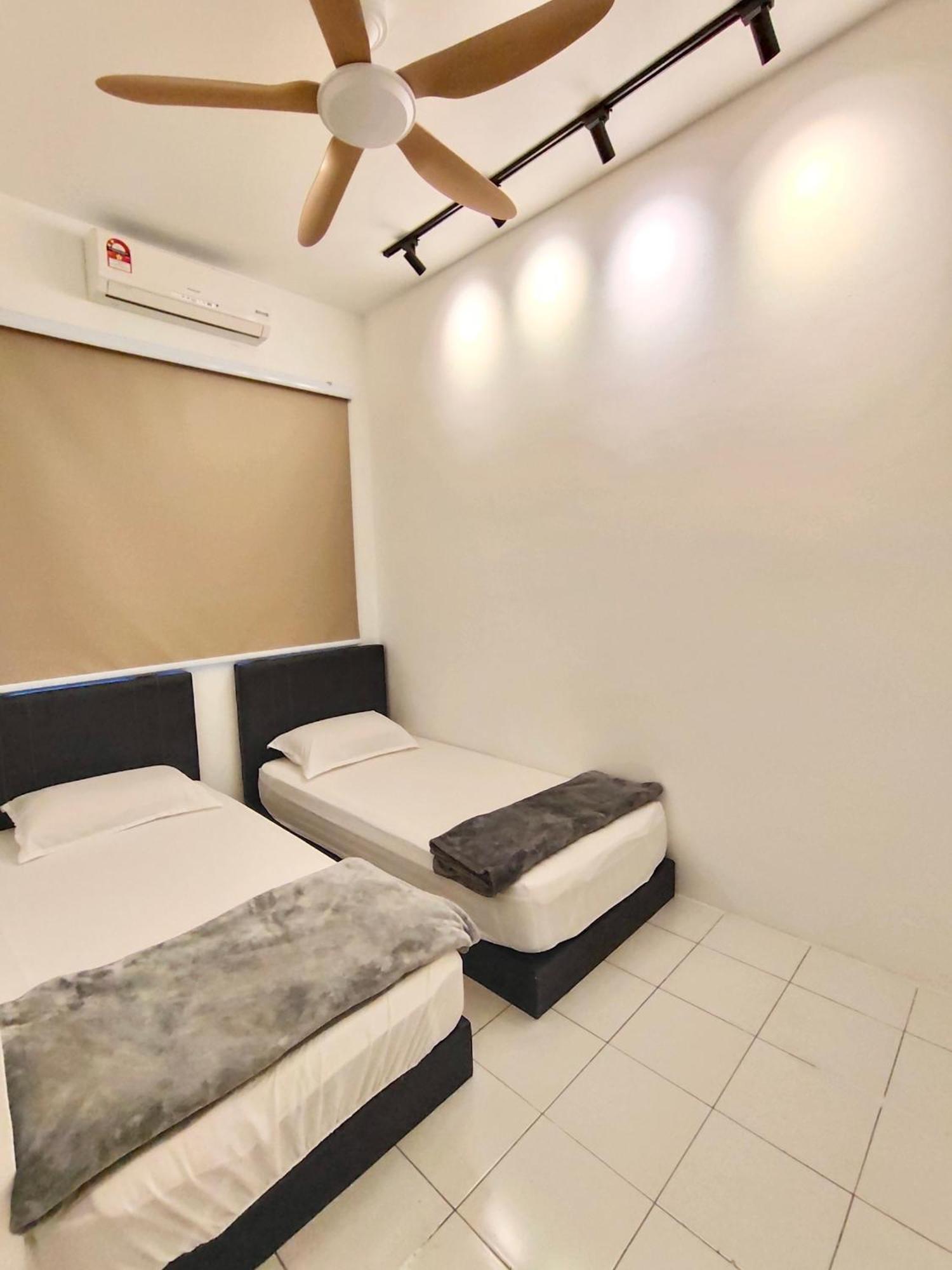 Sakura 1 Homestay Kampar Landed ภายนอก รูปภาพ